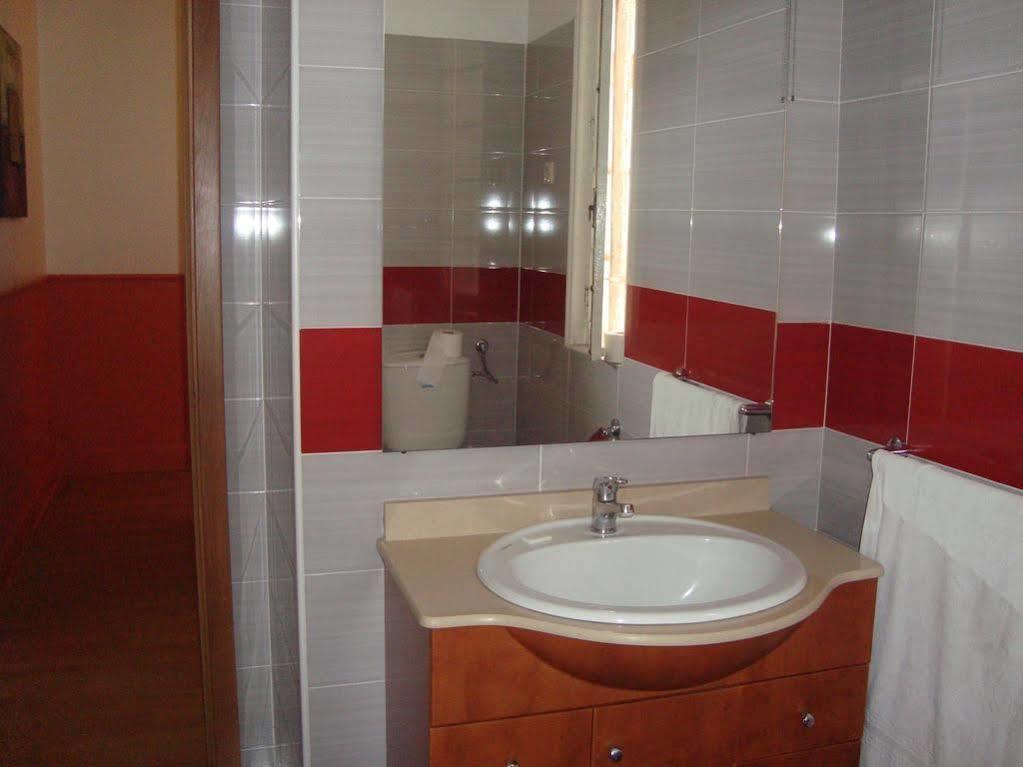 Hospedaria 5 Bicas Aveiro Exterior photo